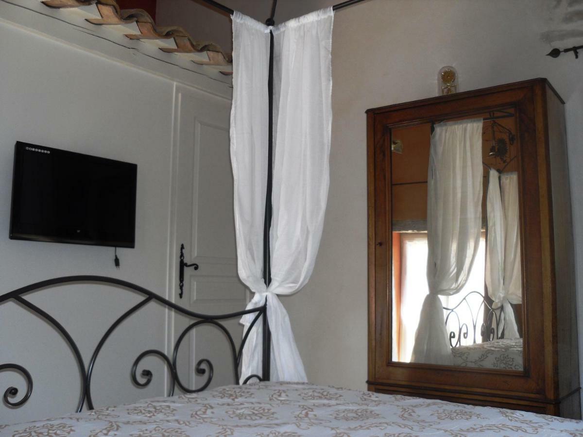 On Dirait Le Sud Chambres D'Hotes Dans Village Proche Ales En Cevennes Saint Julien Les Rosiers Buitenkant foto